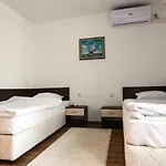 Hostal Guest Old Captain Burgas