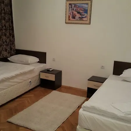 Guest Old Captain * بورغاس