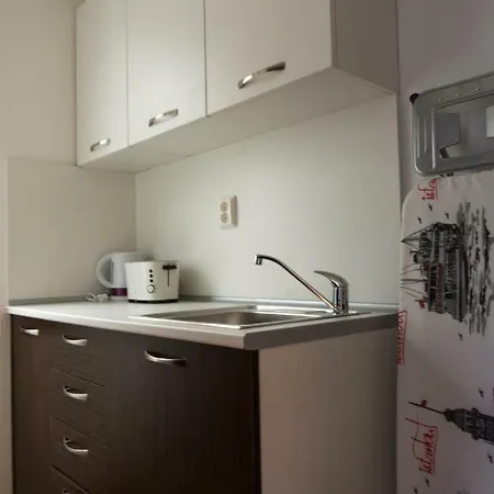 Guest Old Captain بورغاس